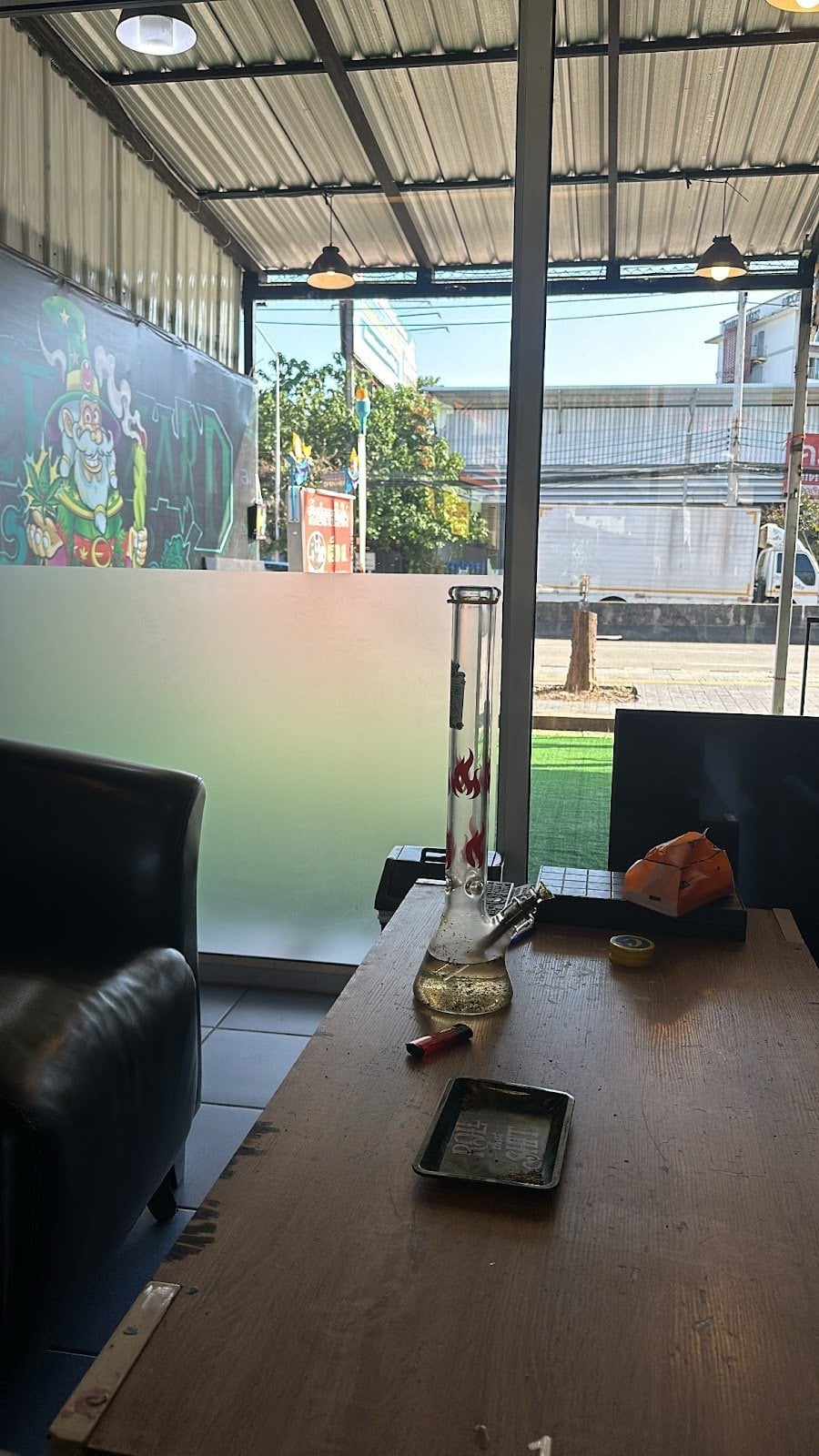 Weedzard CNX 420 - 24Hr Cannabis Dispensary Near Chiang Mai Airport