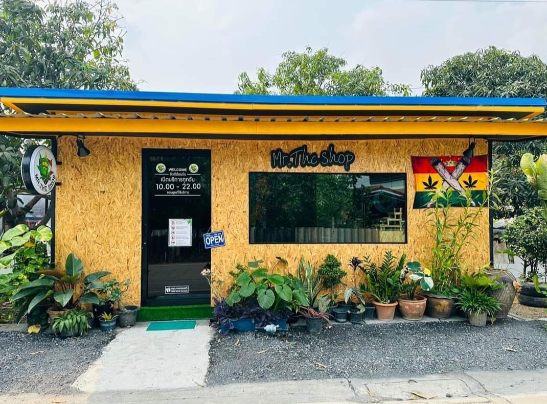 Cafe Cannabis & RangsitCannabis Mr.THC