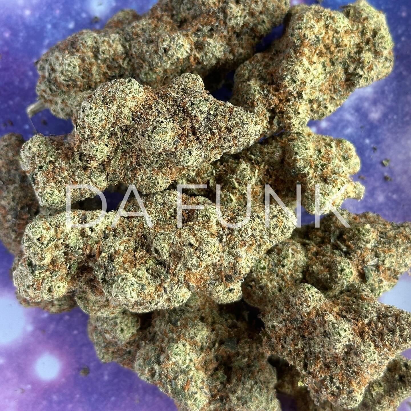 Stock Smoke & Pappahapa Wichit