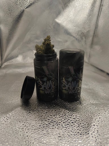 Samurai Weed × VapeMania