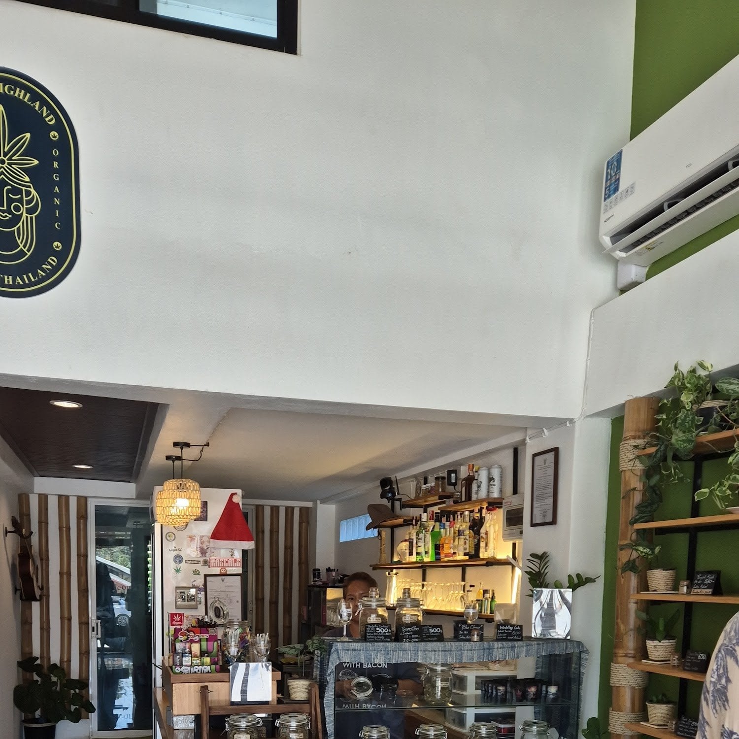 Lanta Highland Weed Cannabis Cafe