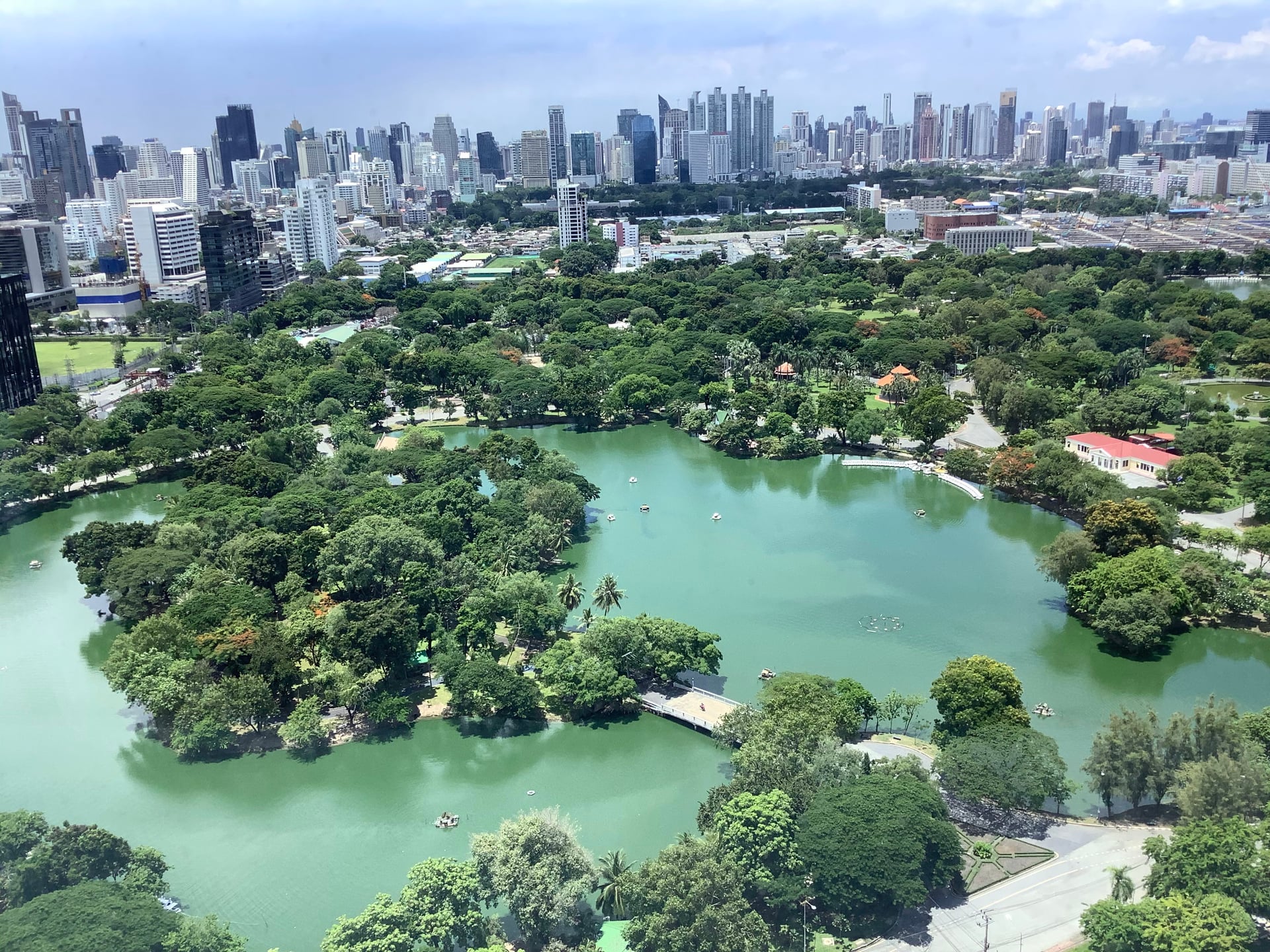 Tongjaystonner Silom