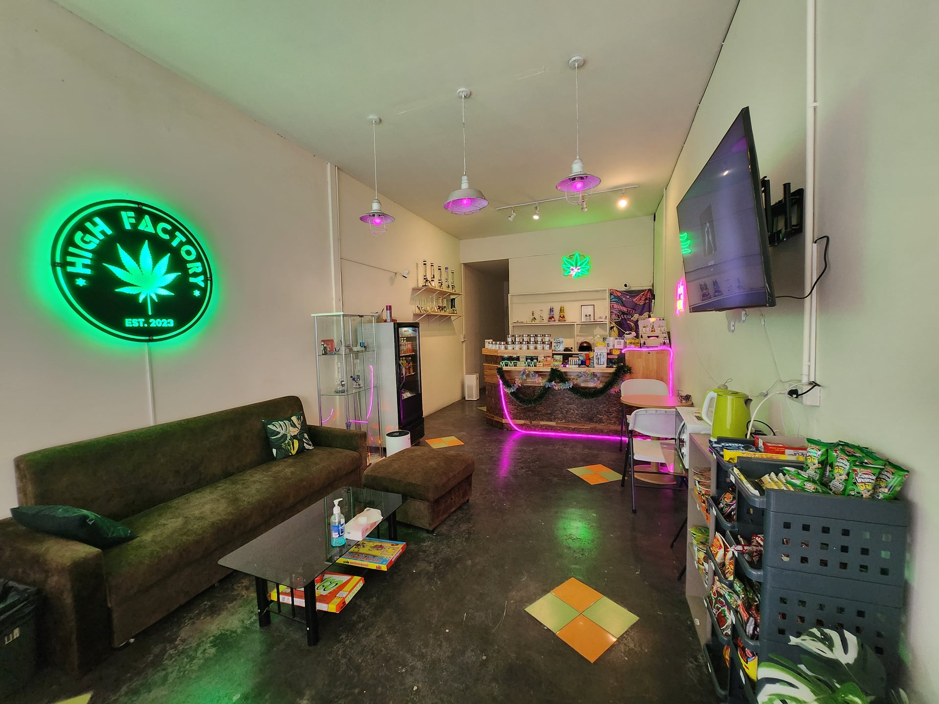 HighFactory. Cannabis