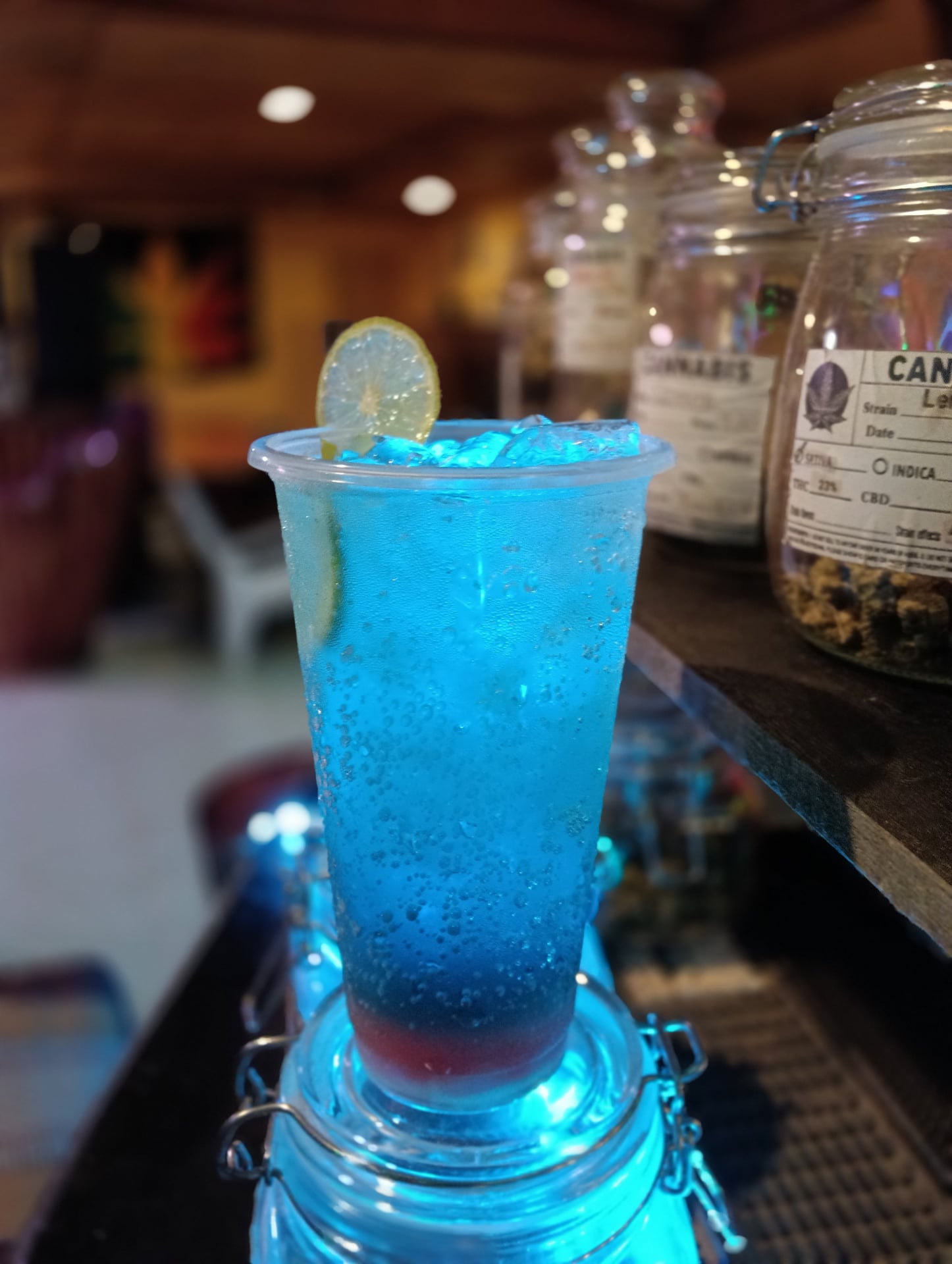 Max Bar
