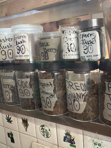 Space Farm Train Station - Weed Shop Cannabis Dispensary C A Hàng C N Sa