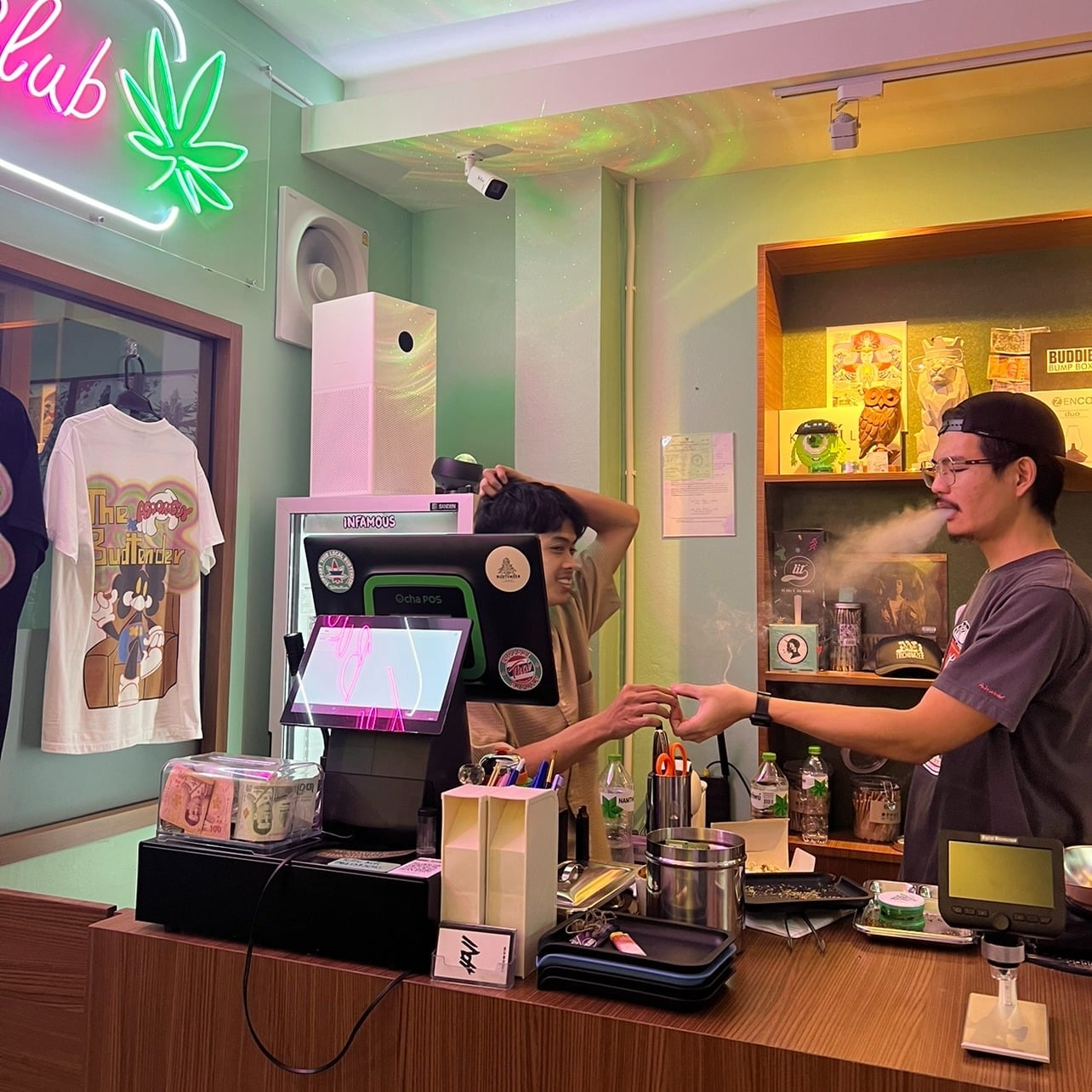 The Budtender - Ganja