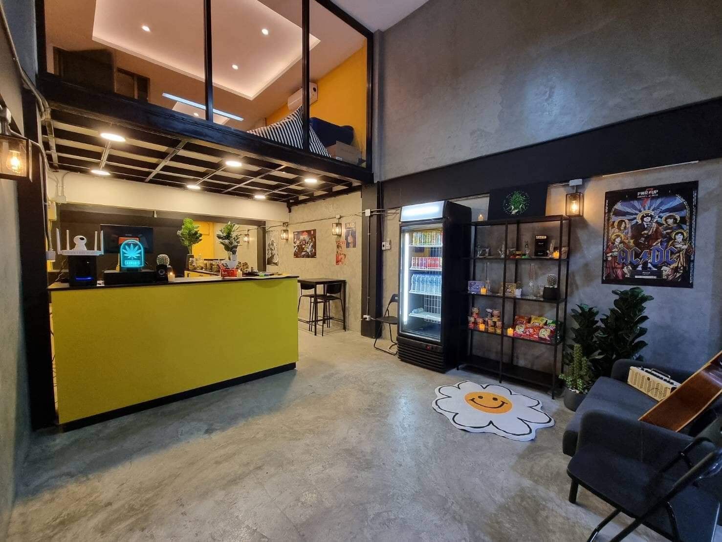 Yellow Time Dispensary - Weed Cannabis