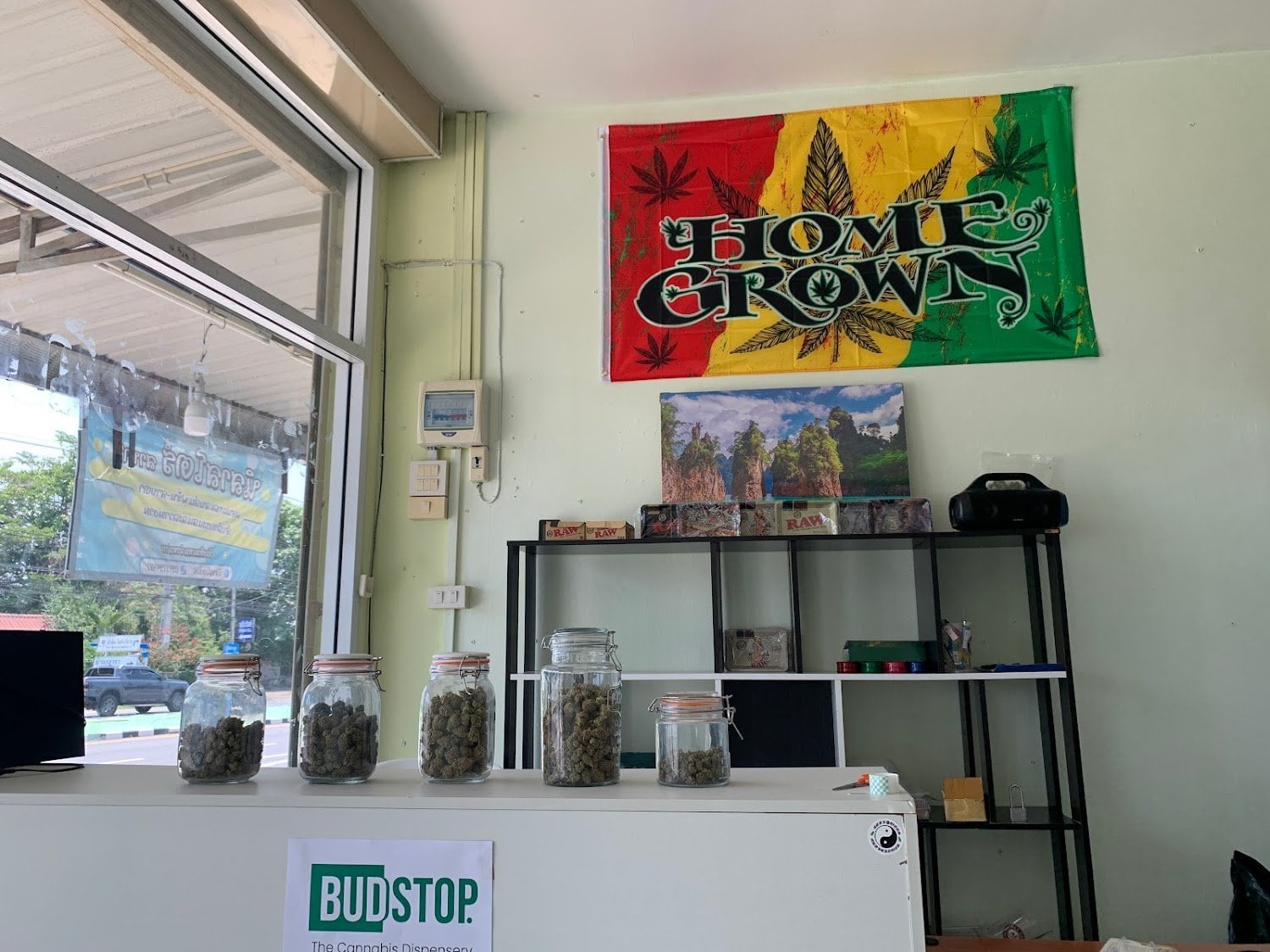BUDSTOP HUAHIN