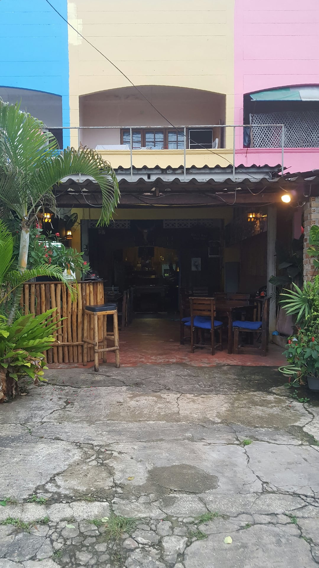 Biker Bar
