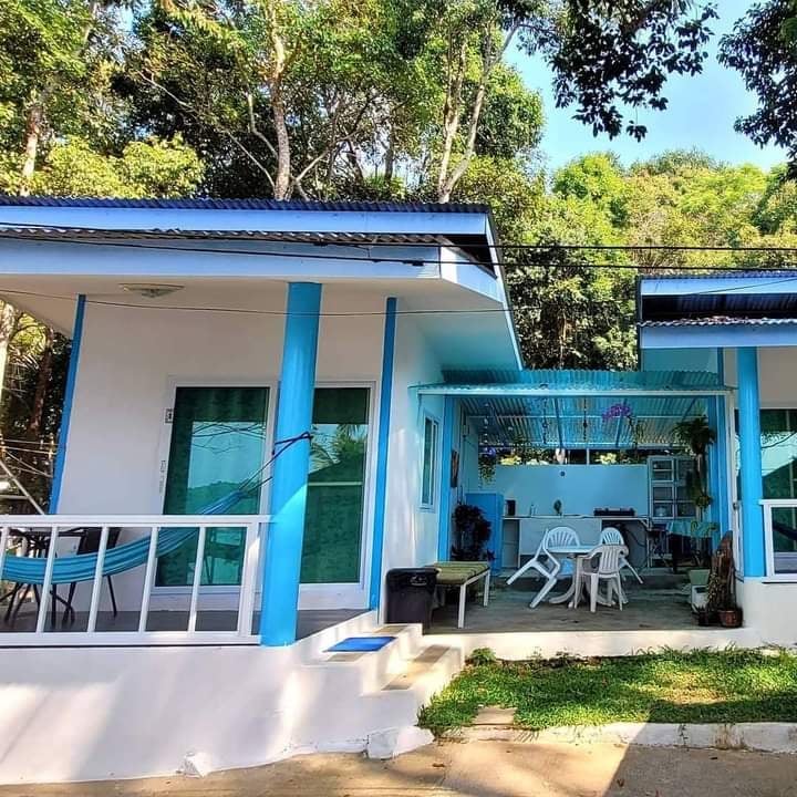 HomeHostel