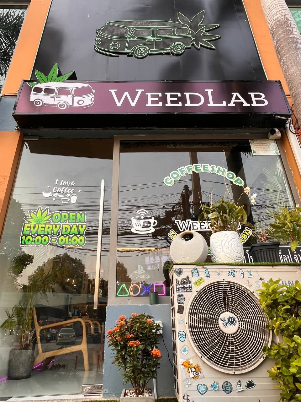 Wake&Bake Coffeeshop