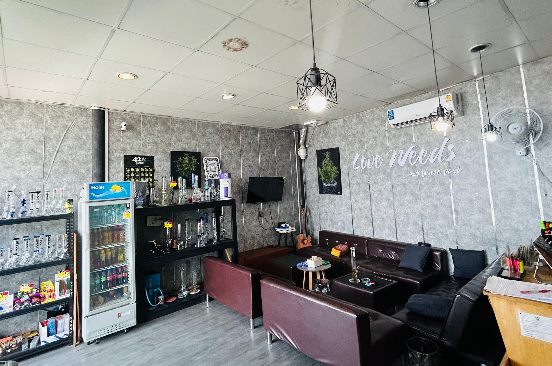 Bangphli Dispensary - 420 Weed Cafe Airplane Market
