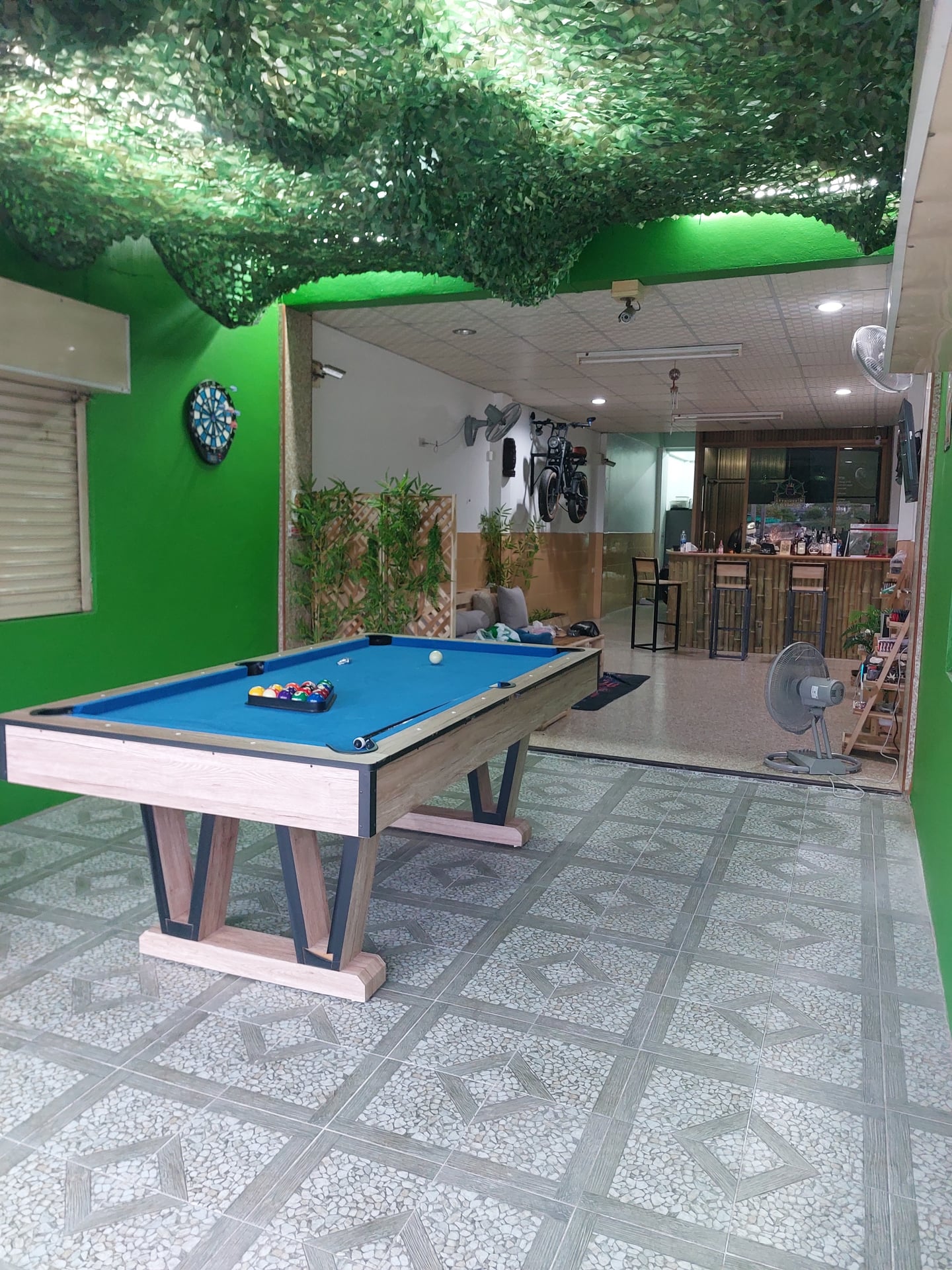Jungle Kings Cannabis Bar Weed And Snus