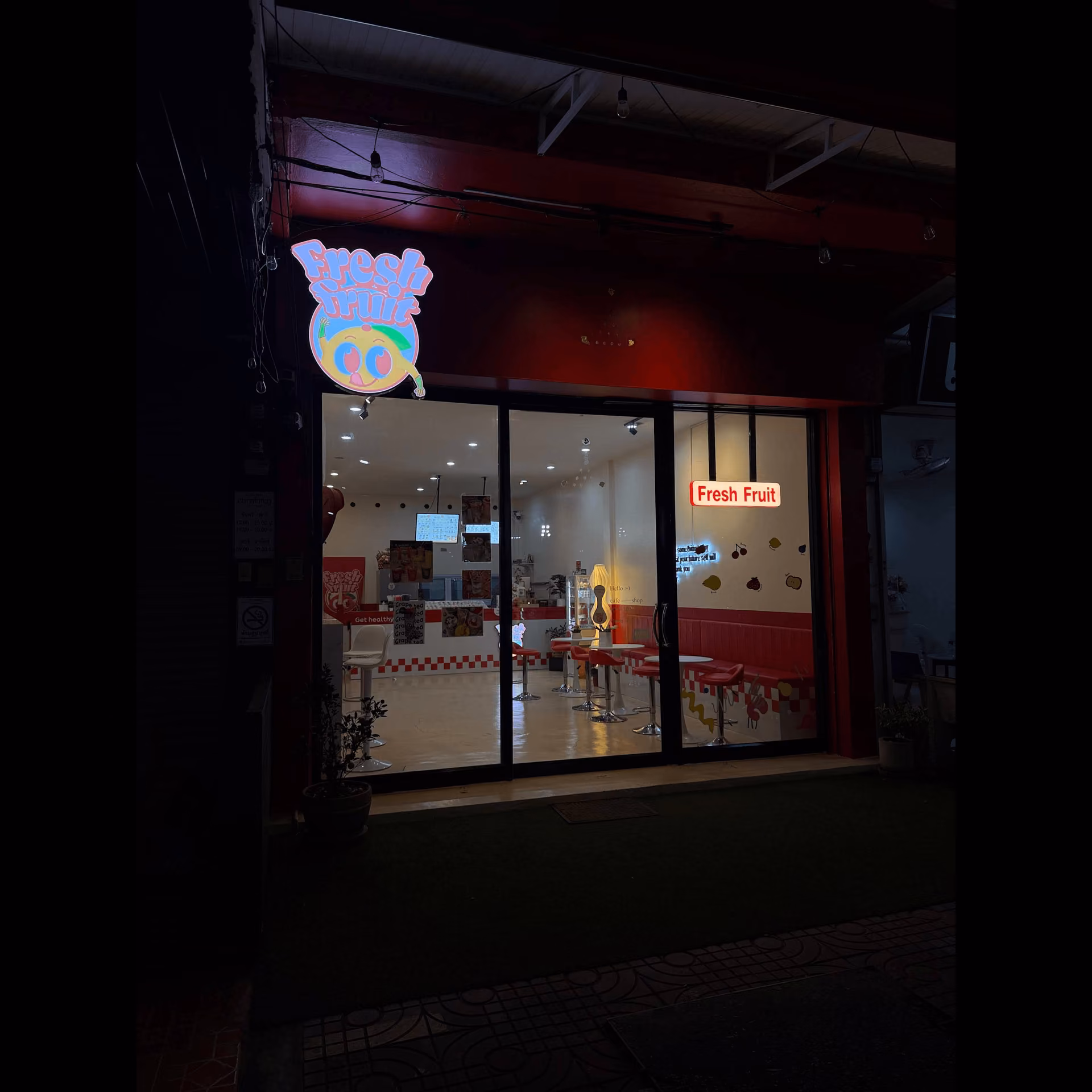 Cannabis Dispensary Fresh Fruit logo