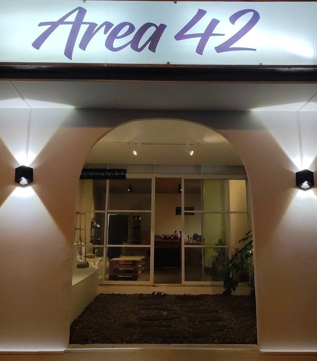Area42