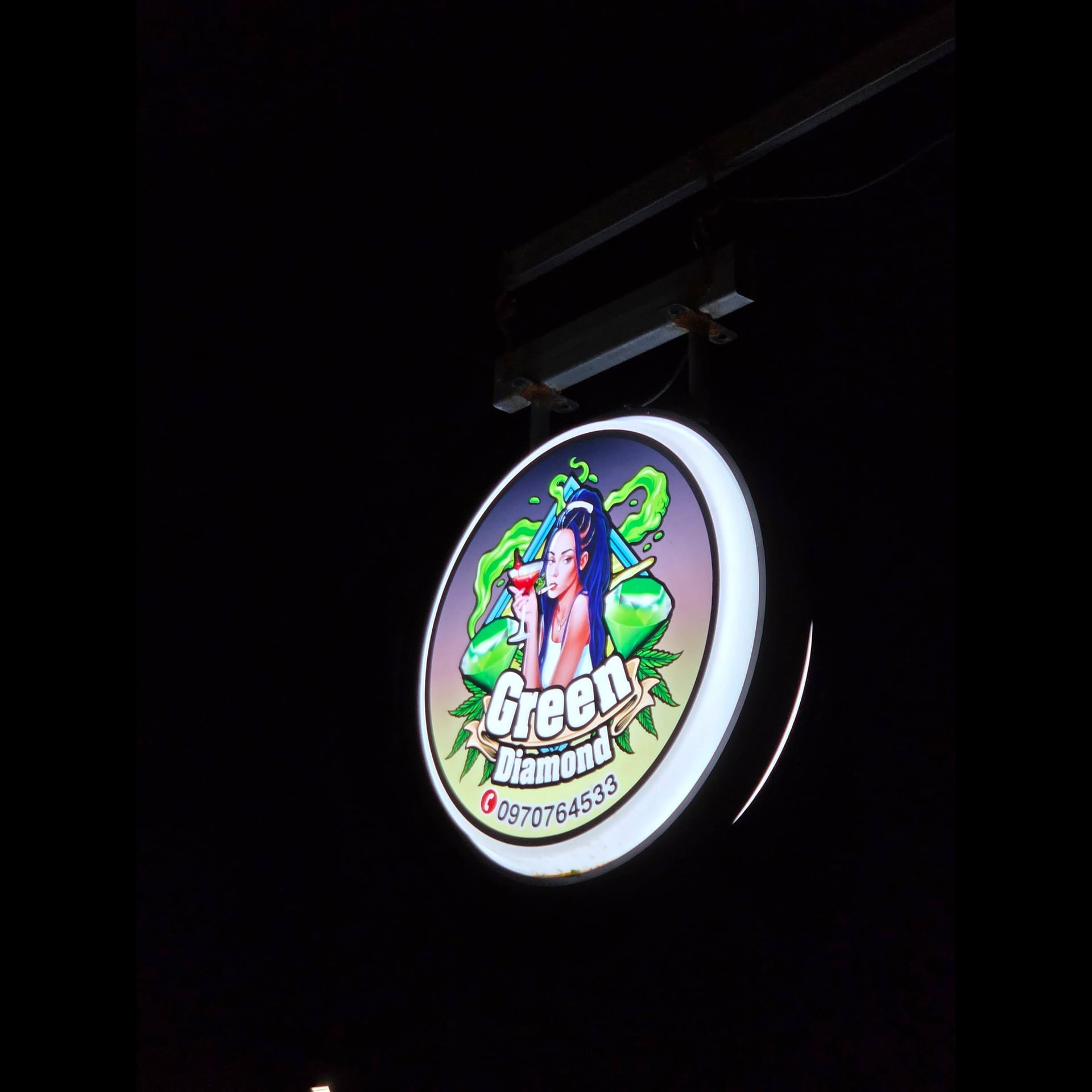 Green Diamond Cannabis logo