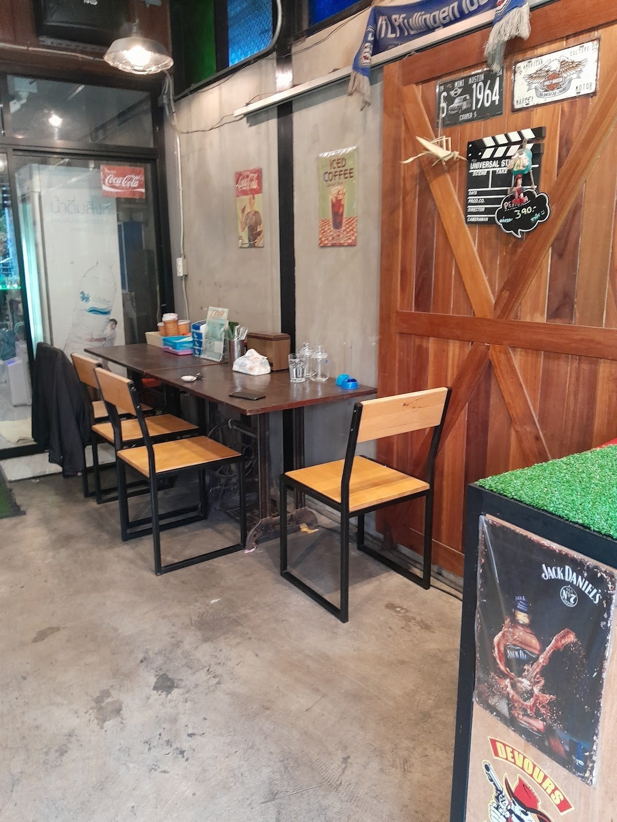 Weed Shop Highway 420 Cannabis Dispensary Marijuanas