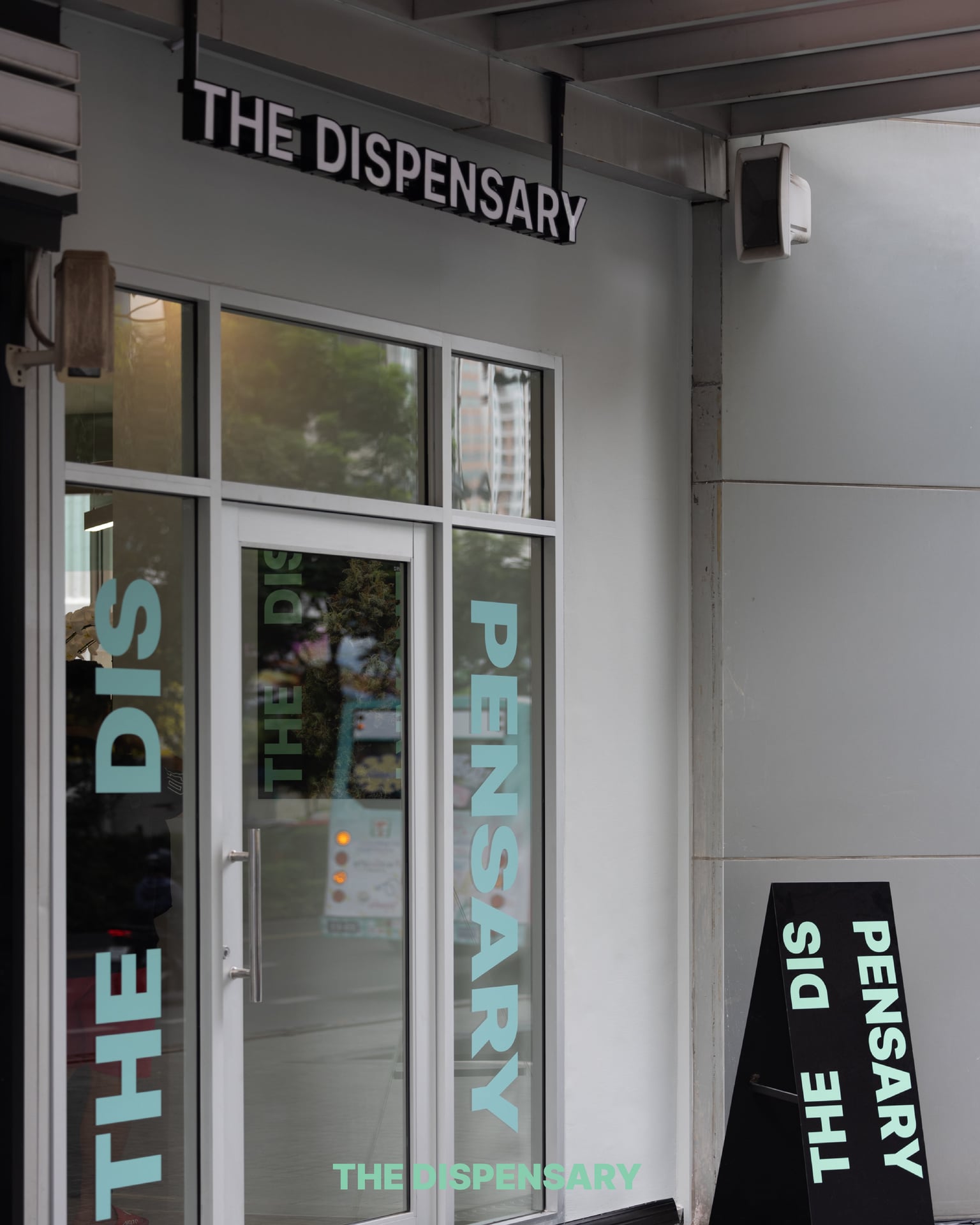 Four Twenty Dispensary - The Loft Sukhumvit
