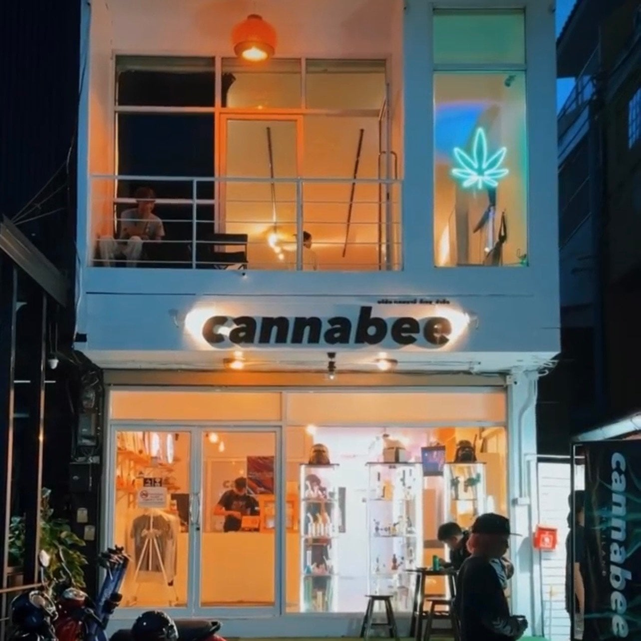 Cannabee