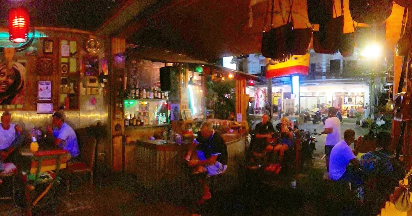 Roots Rock Reggae Bar