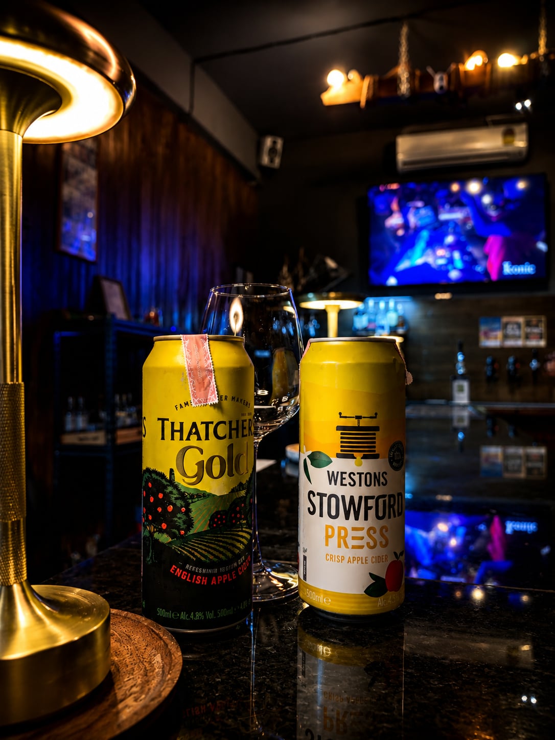 Siam Amsterdam Weed Cannabis Store Draft Beer