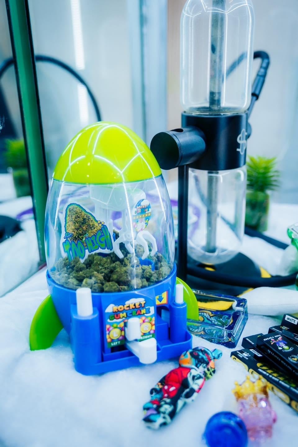 Too High Weed