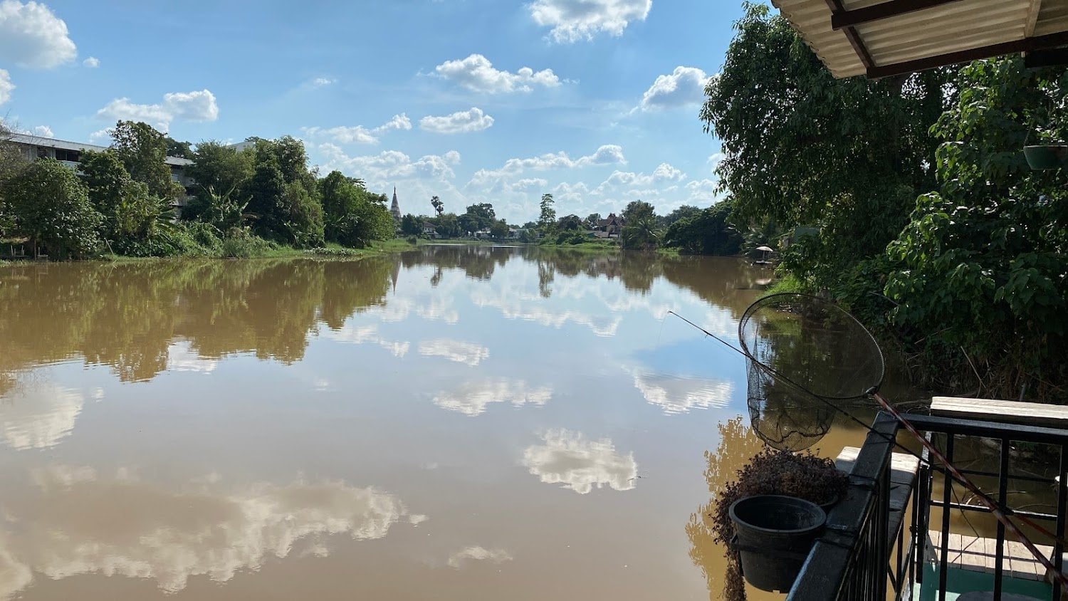 The River Bar