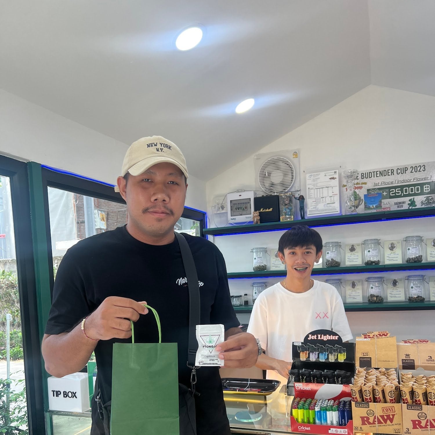 Tongjaystoner Thonglor