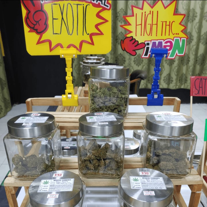 Weed Wow