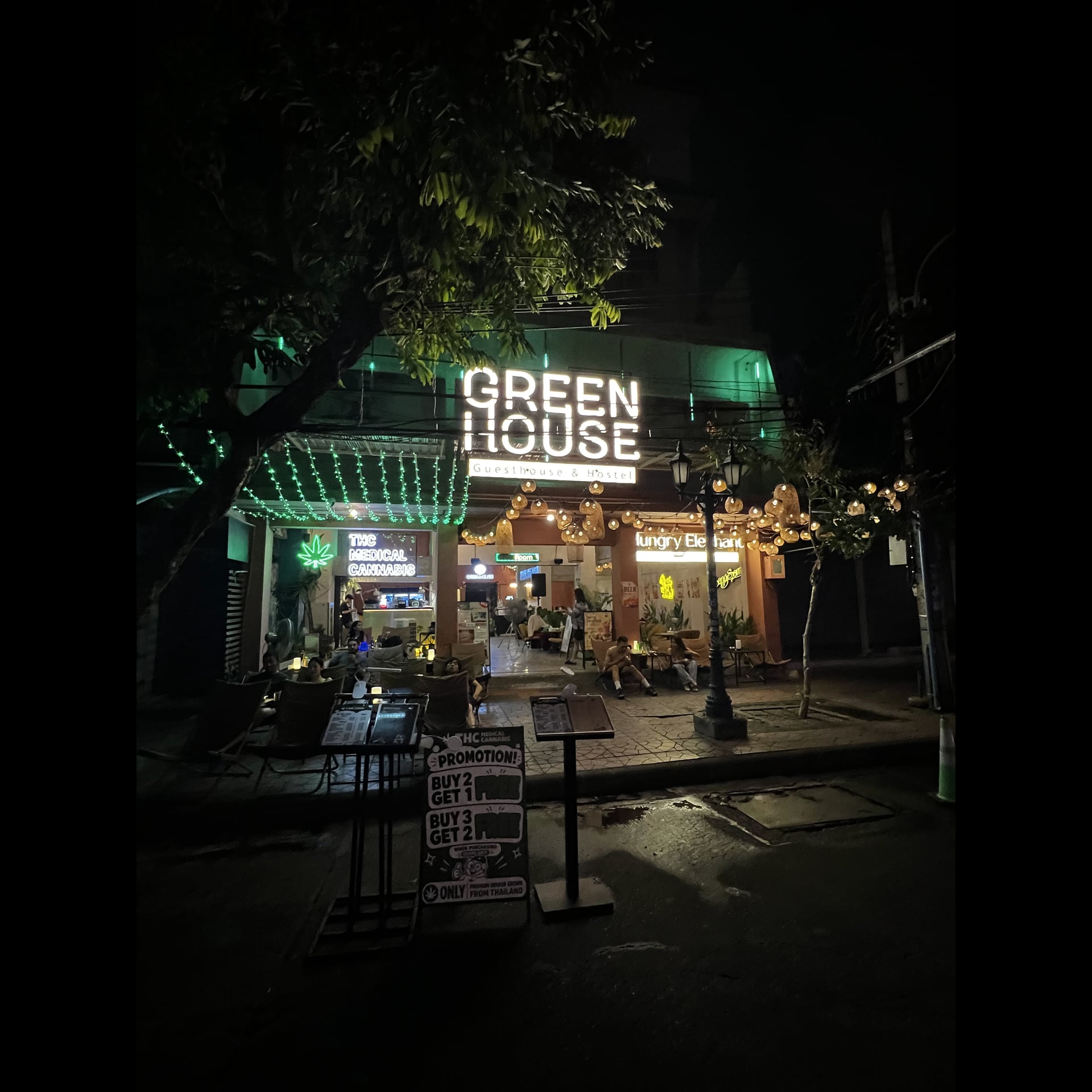 Bangkokの大麻ショップ Hygge Flower ロゴ