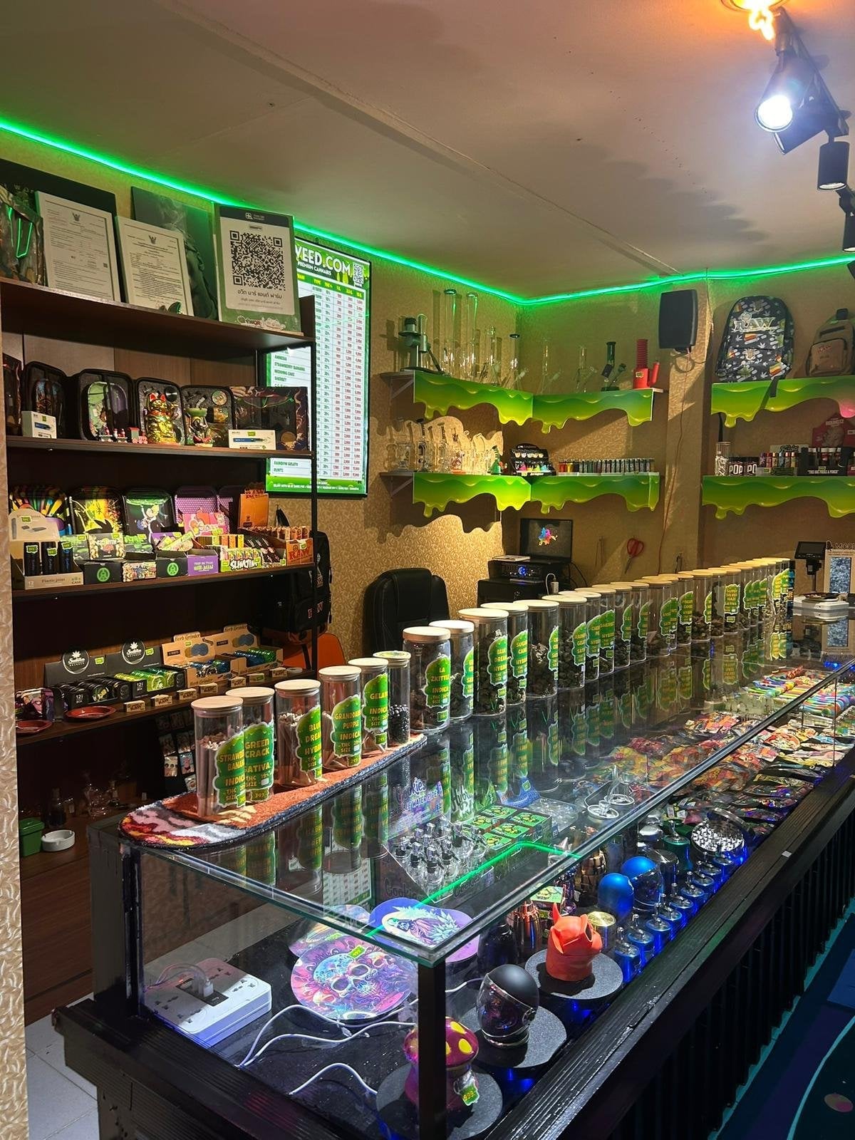 Aweed Phuket Branch