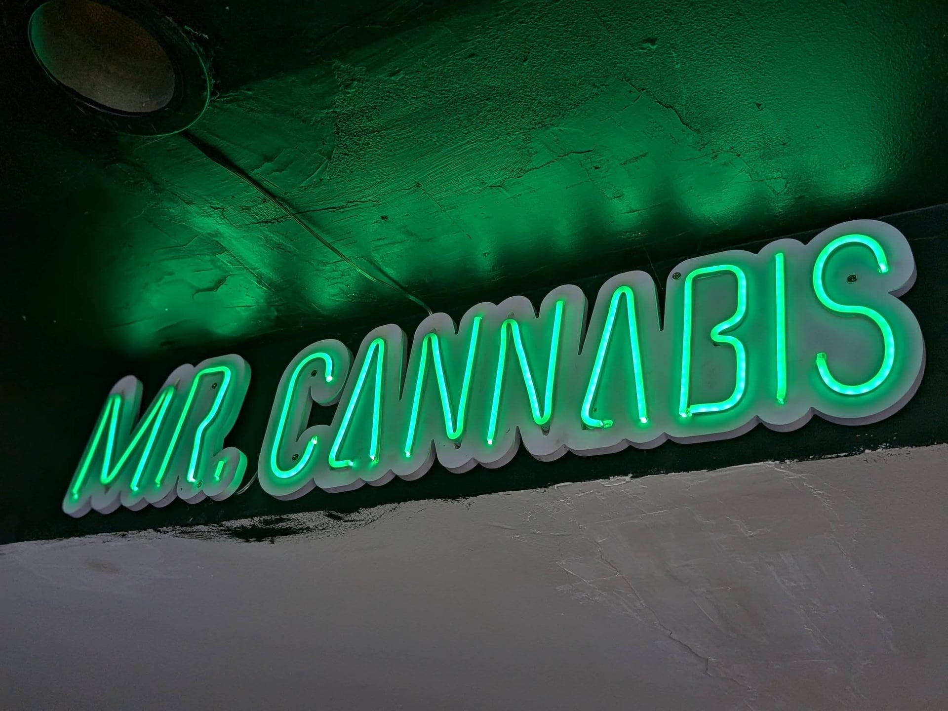 Mr.cannabis