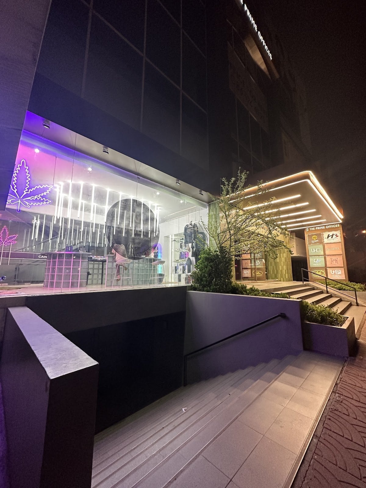High Society Cannabis Club Hua Lamphong