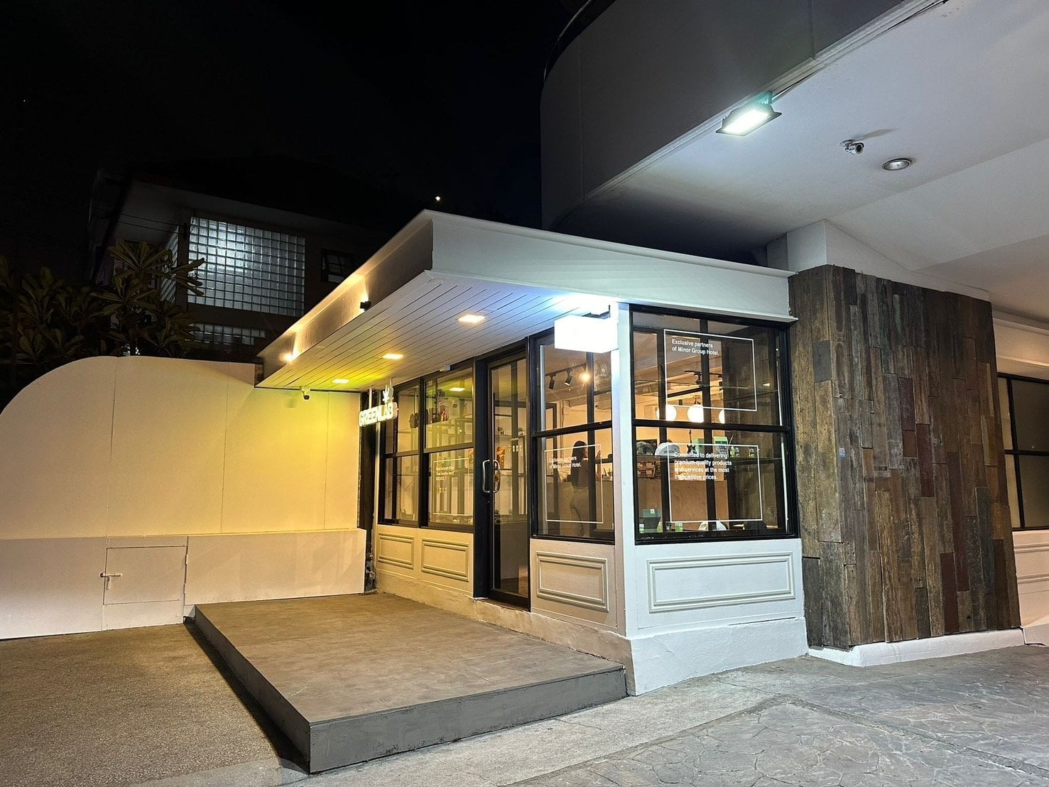 Green Lab Thonglor