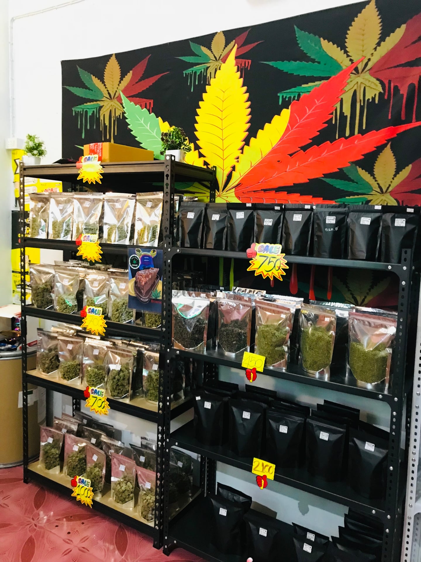 Cannabis Smile Beach