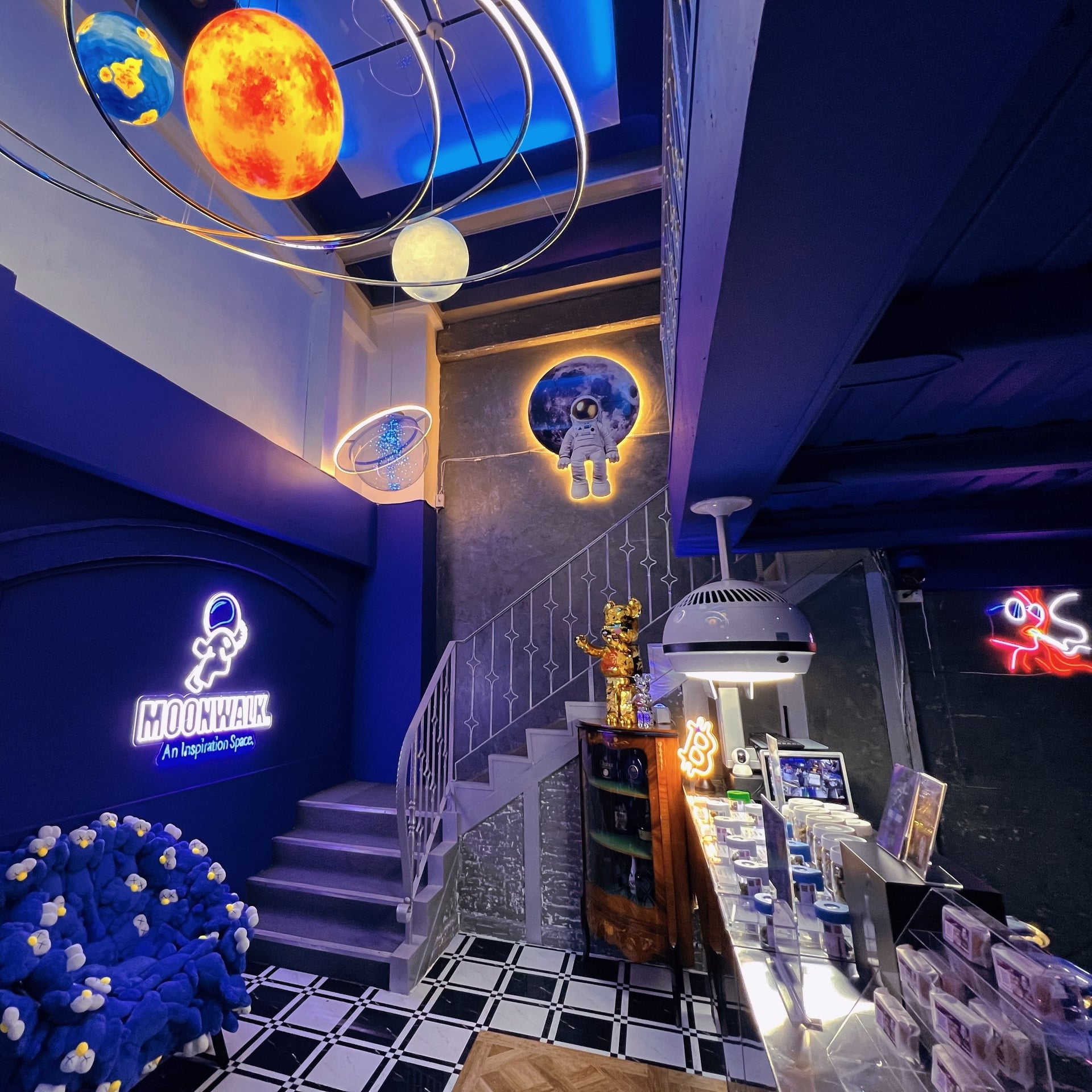 Moonwalk Club Bangkok