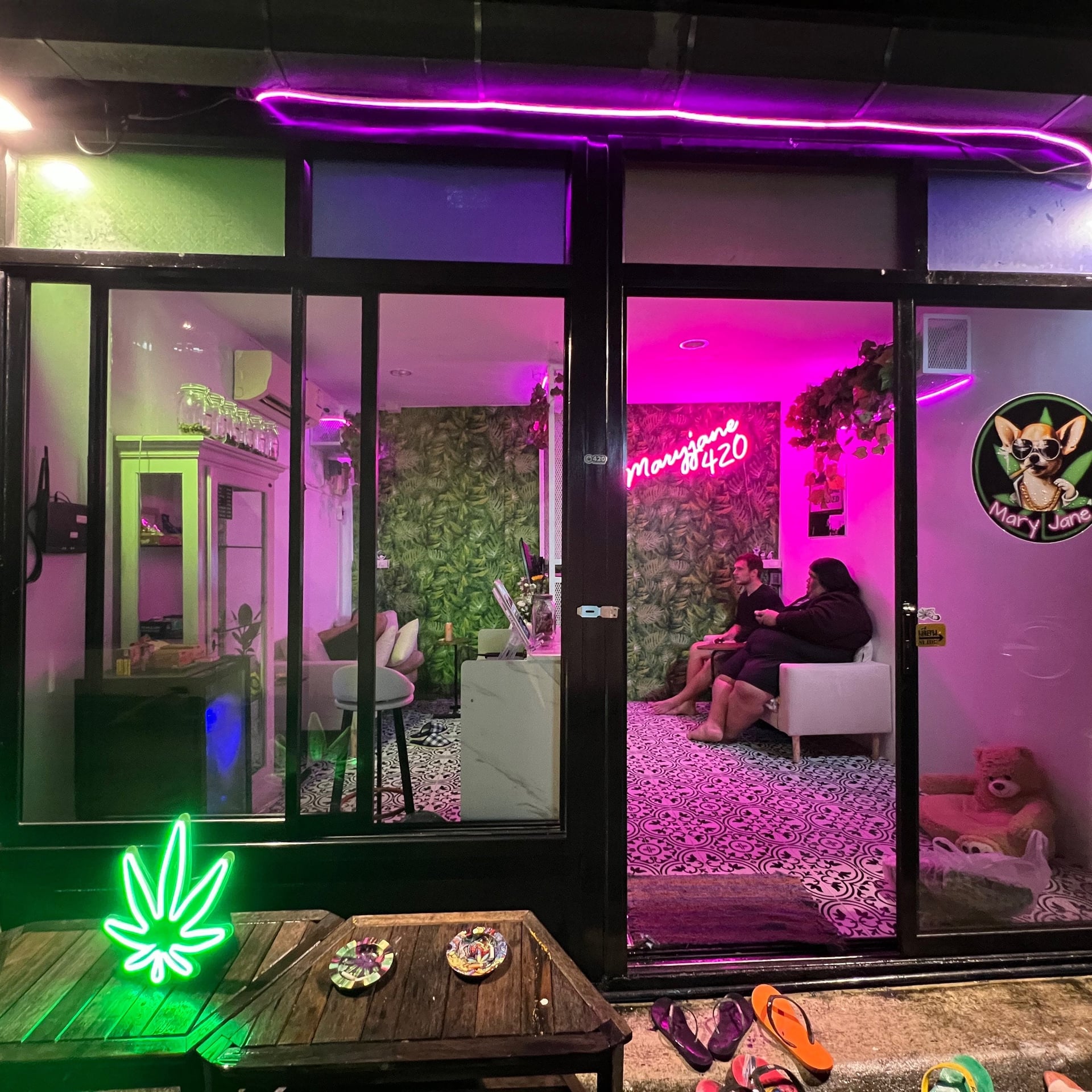 Mary Jane 420 Samui
