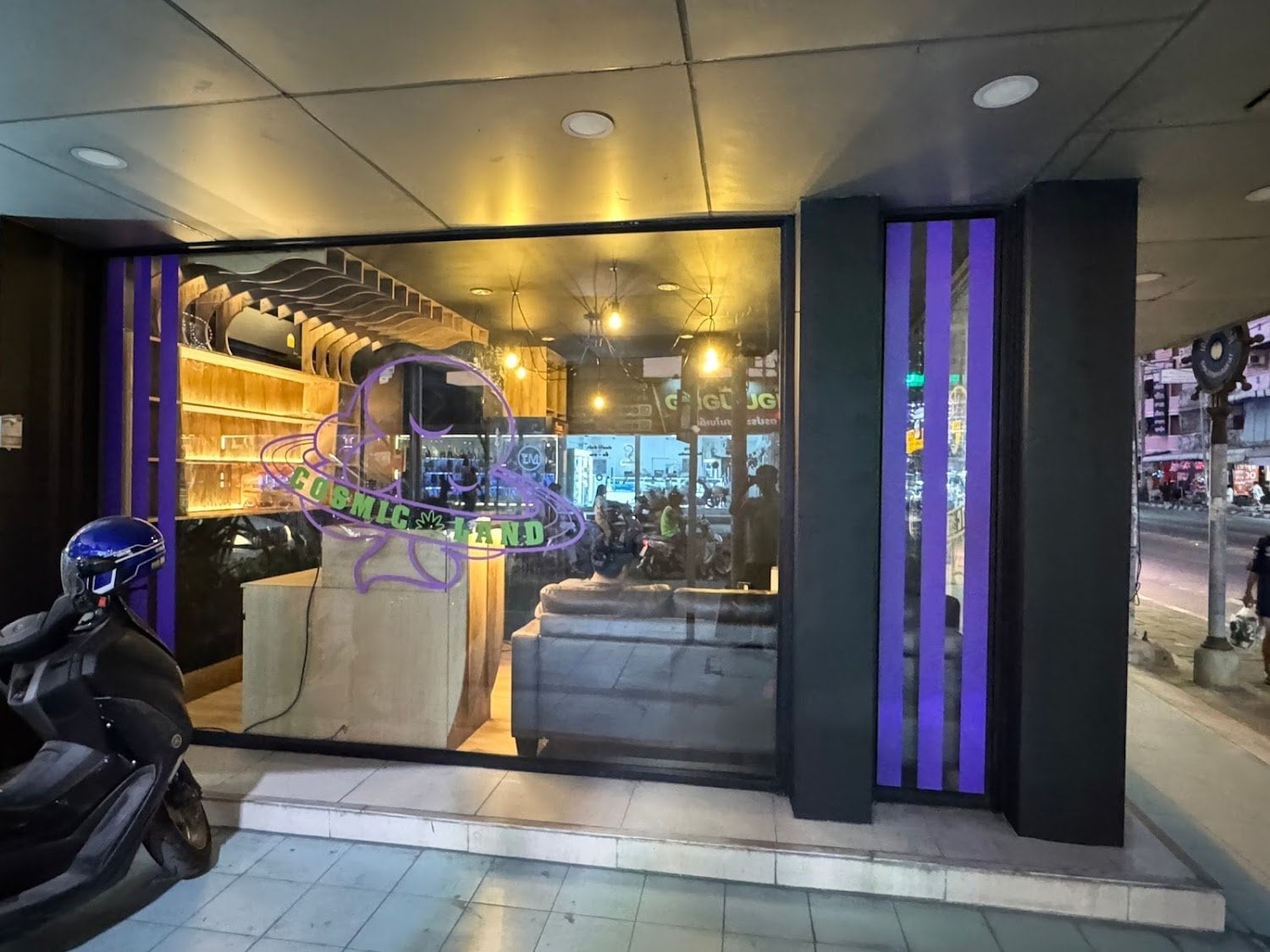 Cosmic Land South Cannabis Store Marijuana 24-Hour Express Delivery