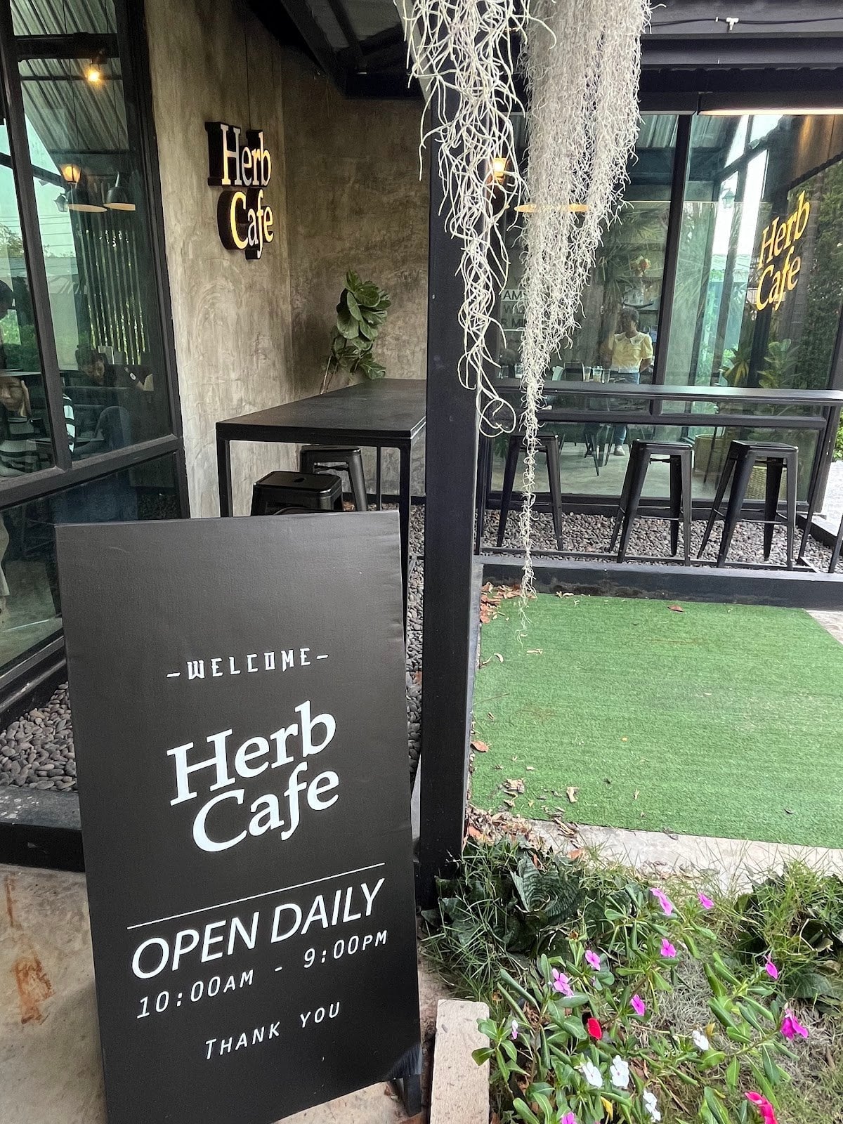 Herb Cafe