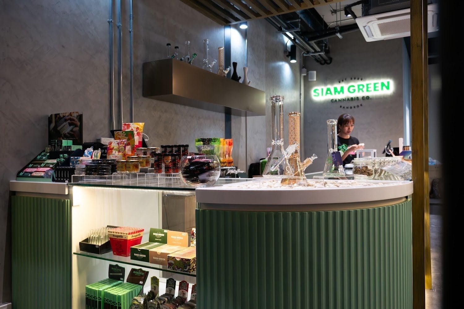 Siam Green Cannabis Co Jay Fai