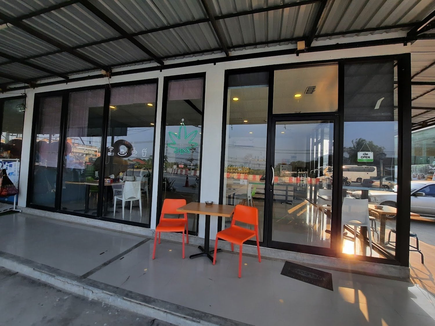 HLC HeavenLandCanabis Jomtien
