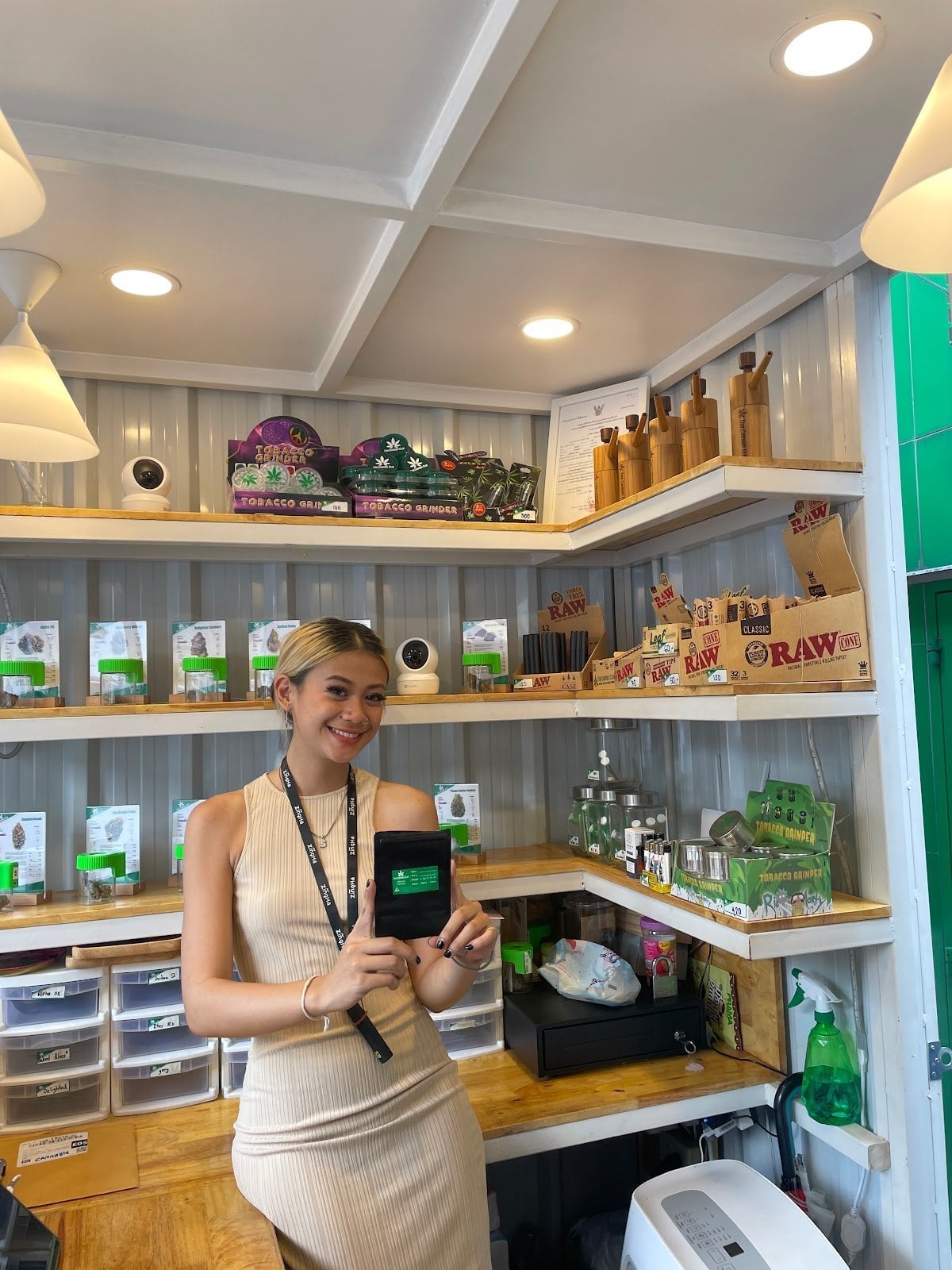 Thai Cannabis Club - Nana Hotel