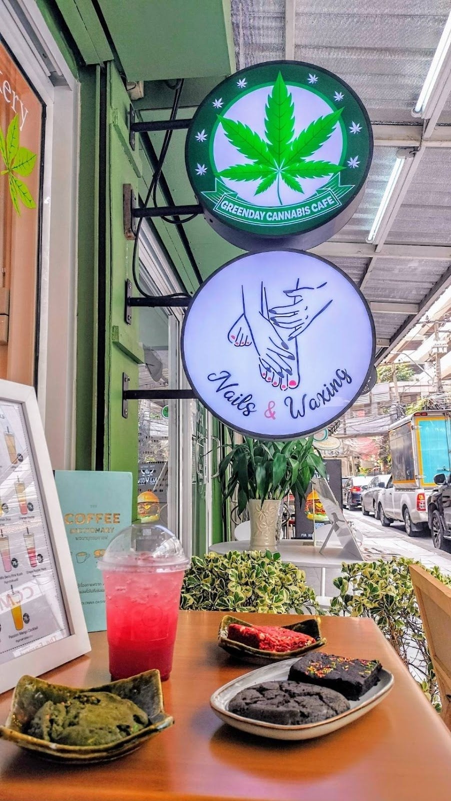 GreenDay Cafe