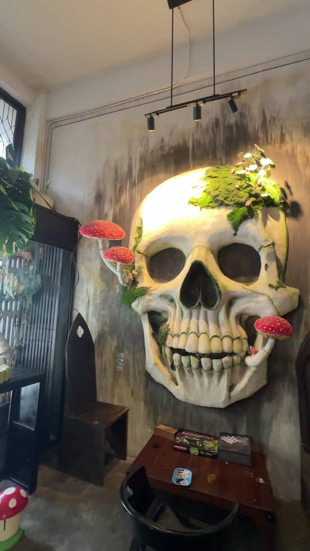 Dead Stoned Cannabis & Craft Beer Sukhumvit