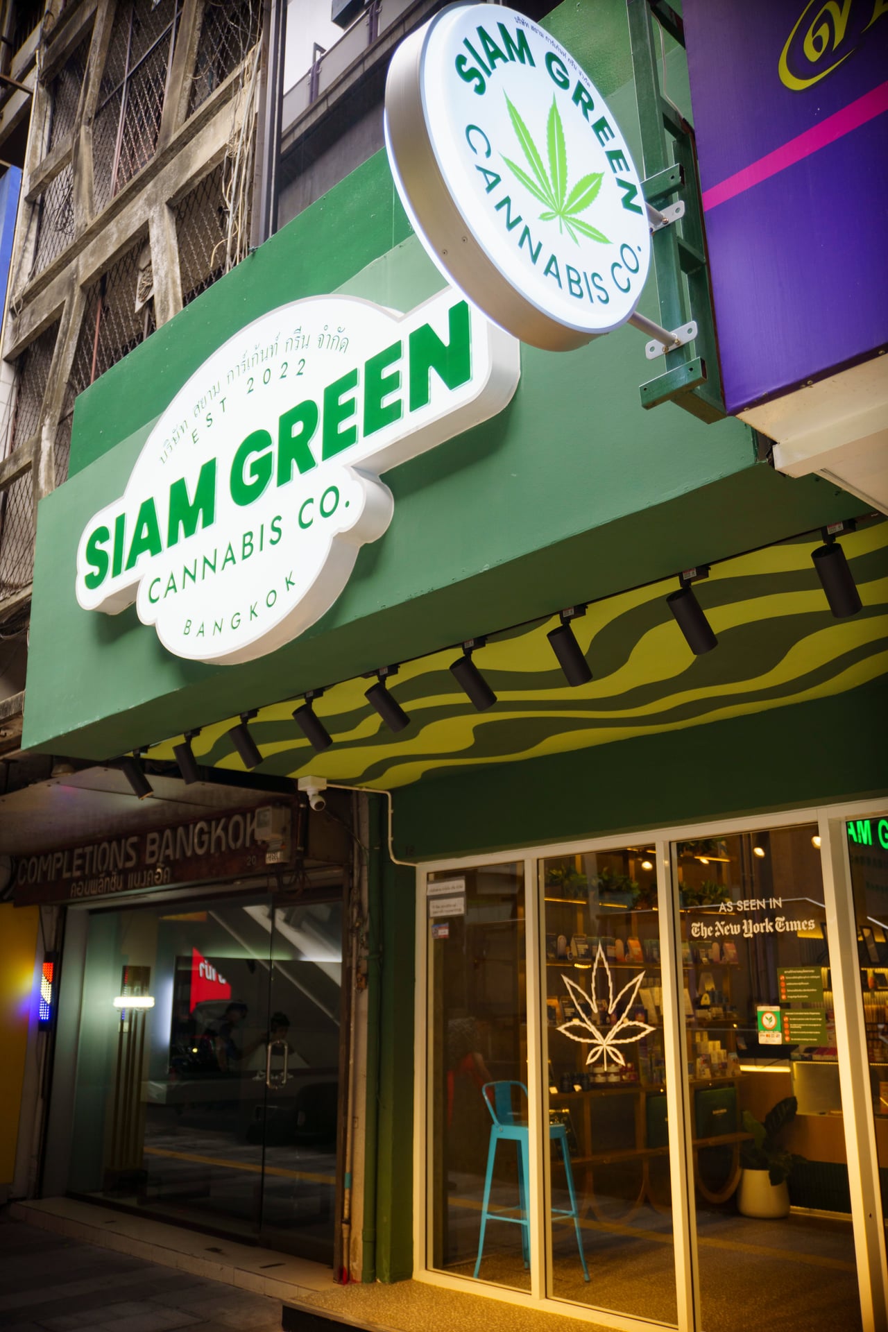 SALA DANK Organic Cannabis Lounge Silom