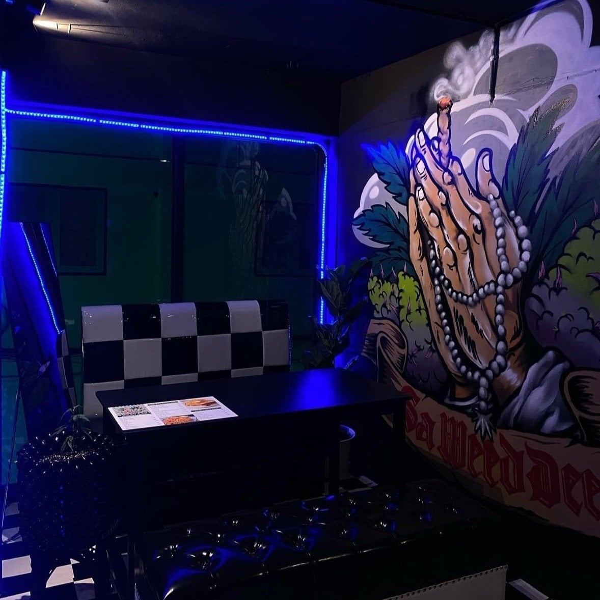 Saweeddee420Cafe Weed Shop Cannabis