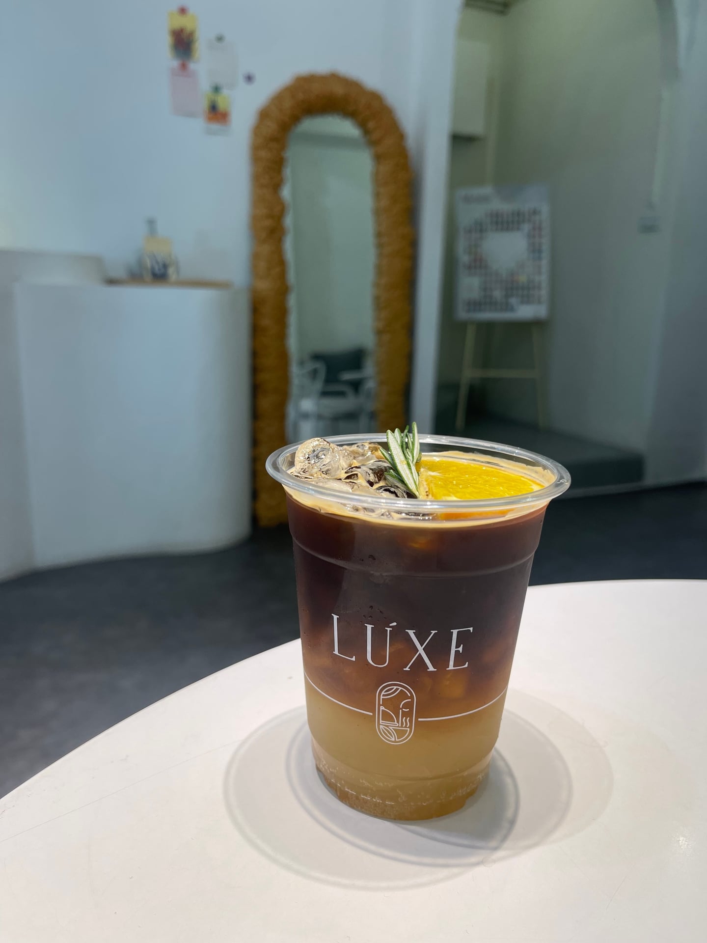 Luxe Coffeeshop