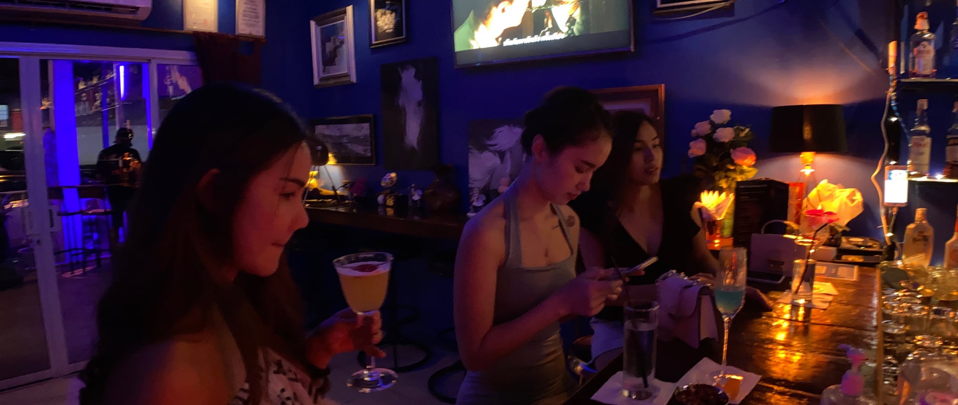 Smile's Cocktail Bar Pattaya