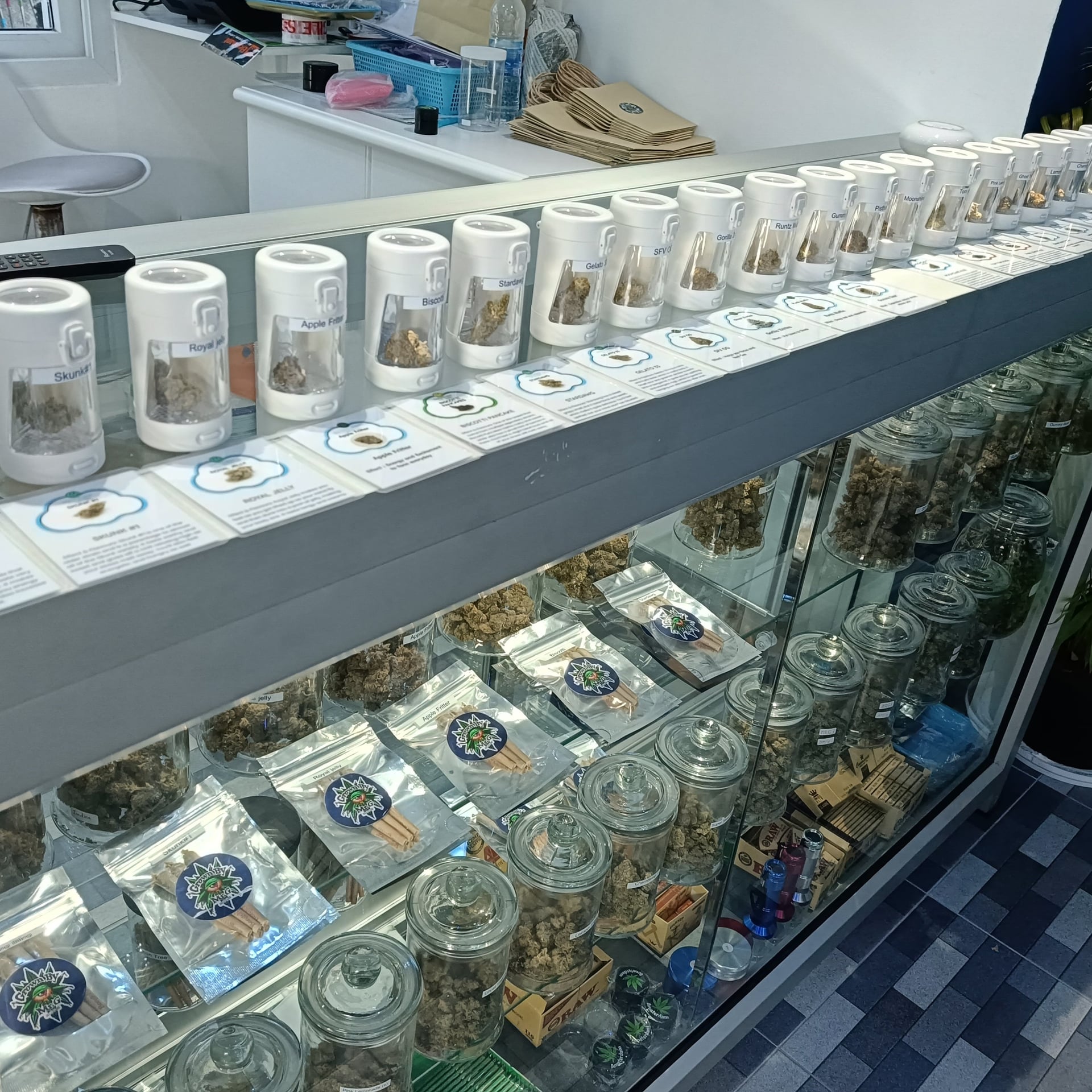 Mr.g Medical Cannabis Lounge