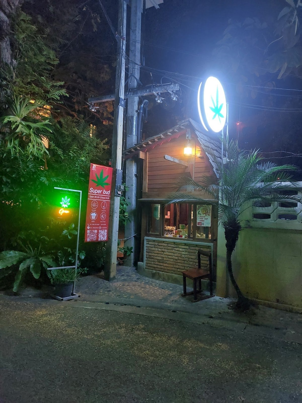 Weed Shop Superbud